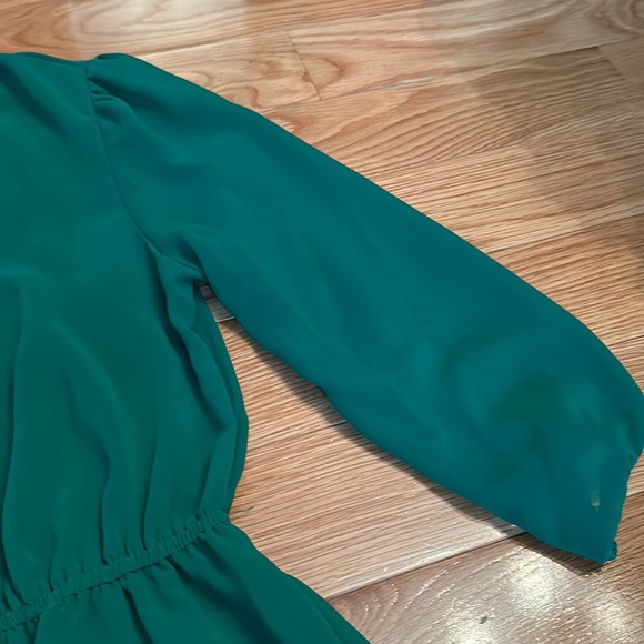 Forever 21 green dress - Picture 3 of 5